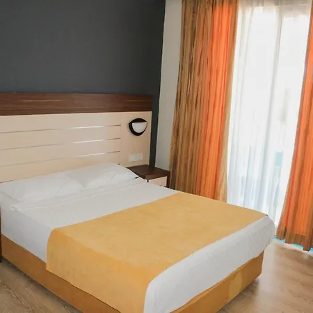 Hawaii 3* Alanya